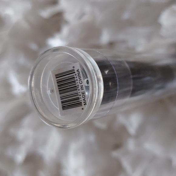 it cosmetics Heavenly Luxe Pointed Precision Complexion Brush N° 11 - Picture 4 of 5